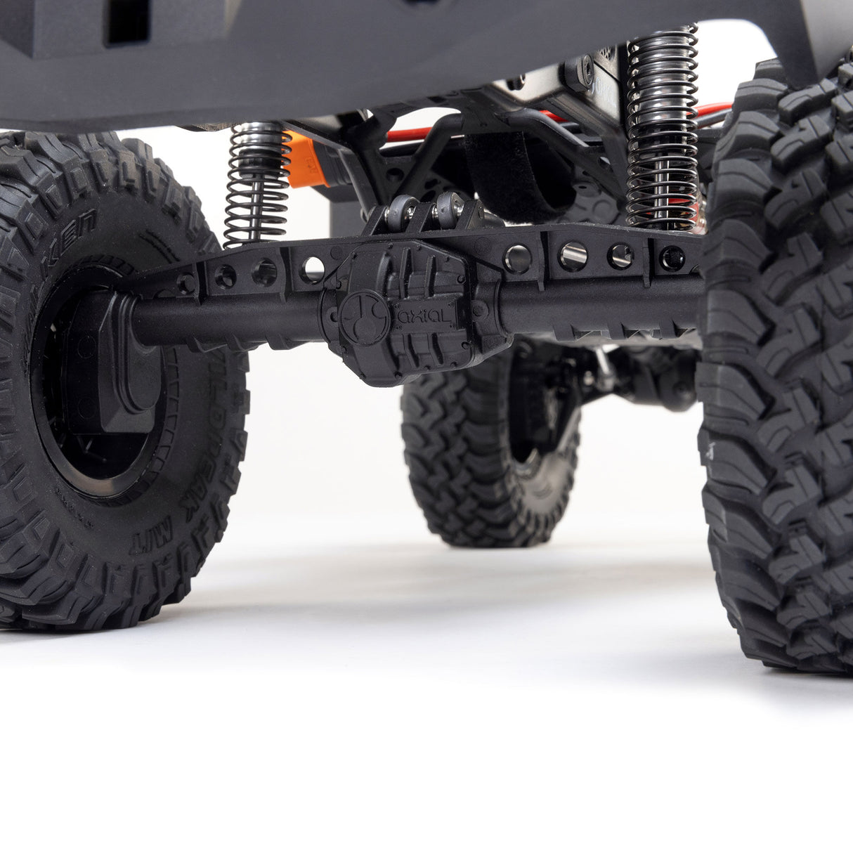 AXIAL SCX10III BASECAMP WHITE