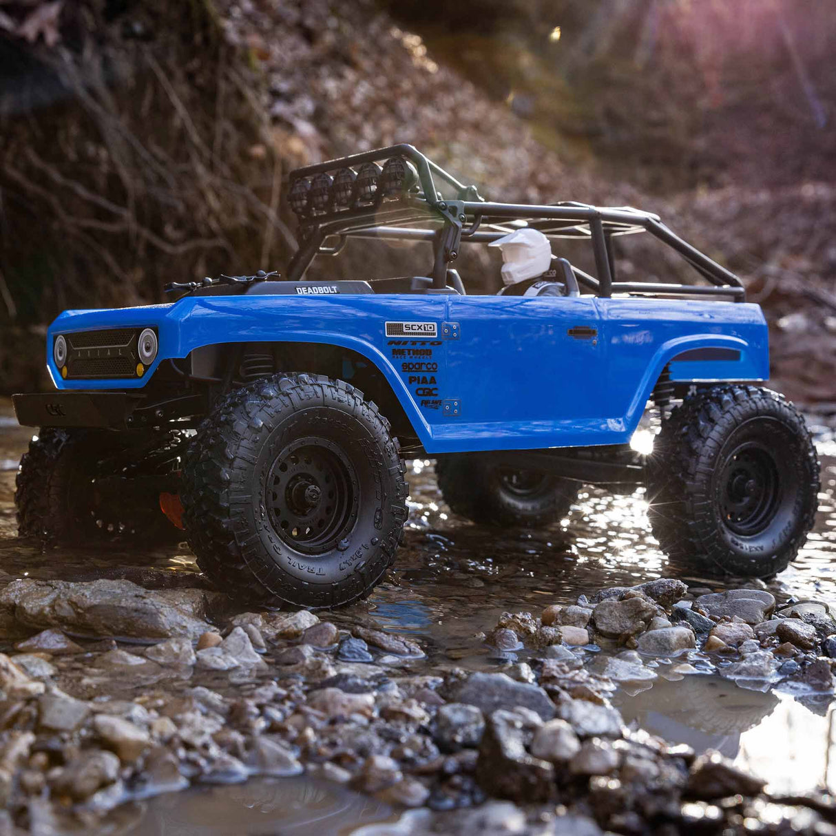 AXIAL SCX10 II DEADBOLT BLUE