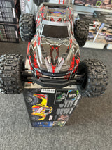 TRAXXAS HOSS 4X4 VXL 3S BLK/RD