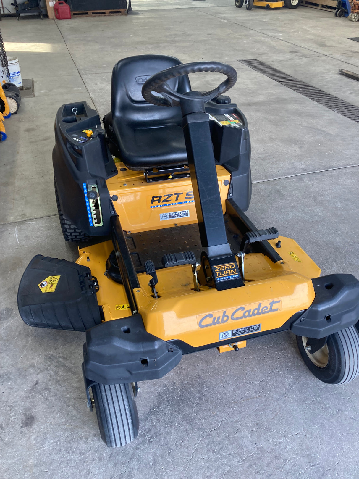 CUB CADET RZT S 46F