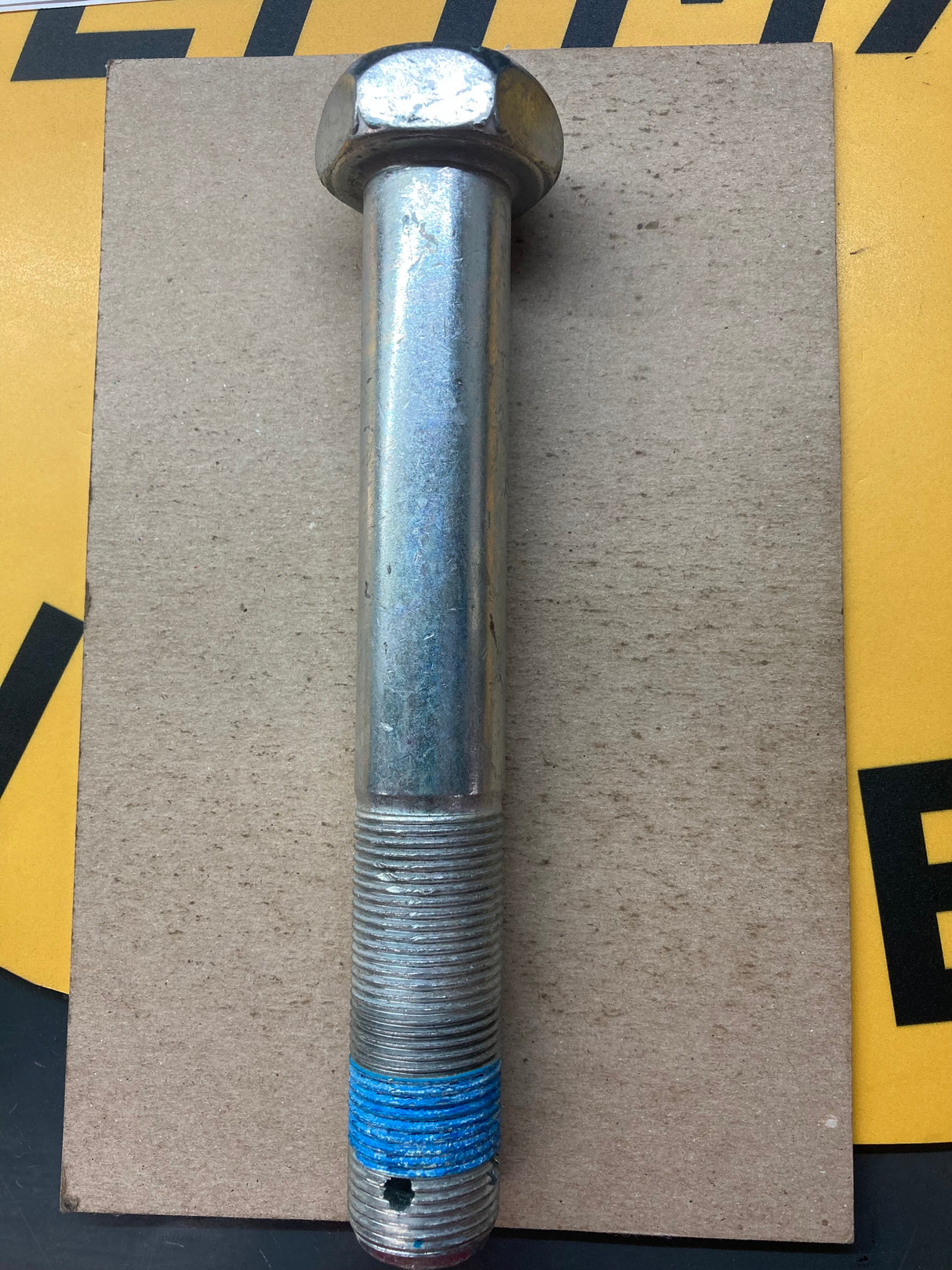 710-05189C PIVOT BOLT  (C-20A)